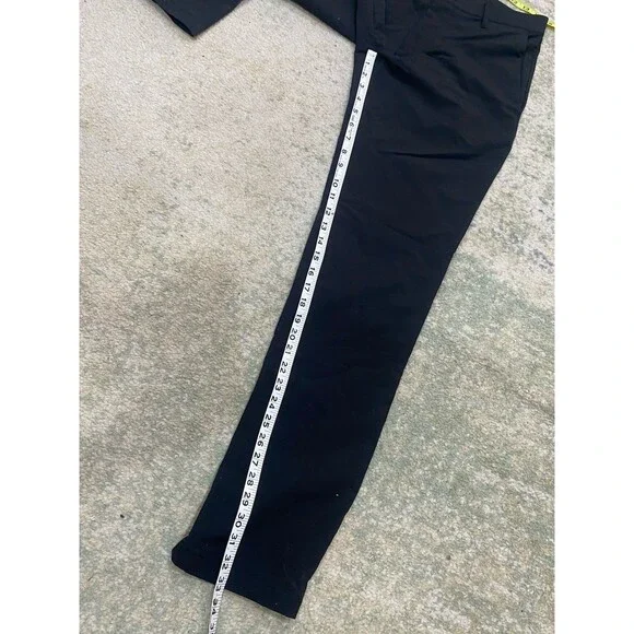 BANANA REPUBLIC Tech Pants Men 30x34 Black Performance Athleisure Lightweight - Picture 3 of 9